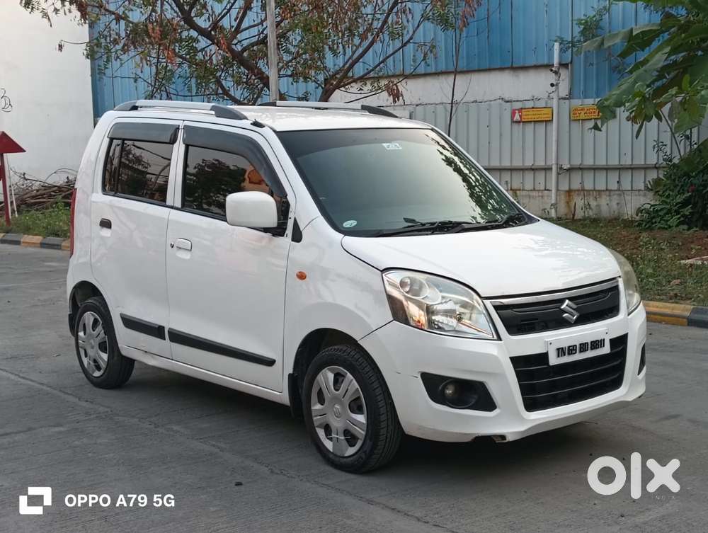 Maruti Suzuki Wagon R Vxi Amt1.2, 2017, Petrol
