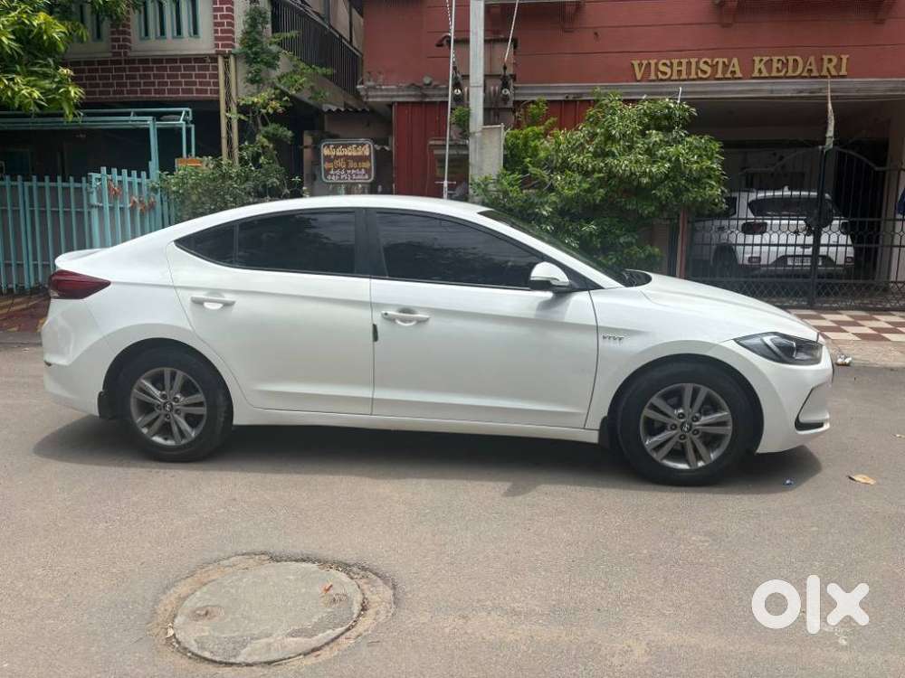 Hyundai Elantra Vtvt S, 2018, Diesel