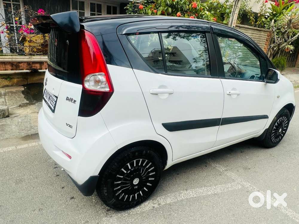 Maruti Suzuki Ritz Vxi (abs) Bs Iv, 2012, Petrol