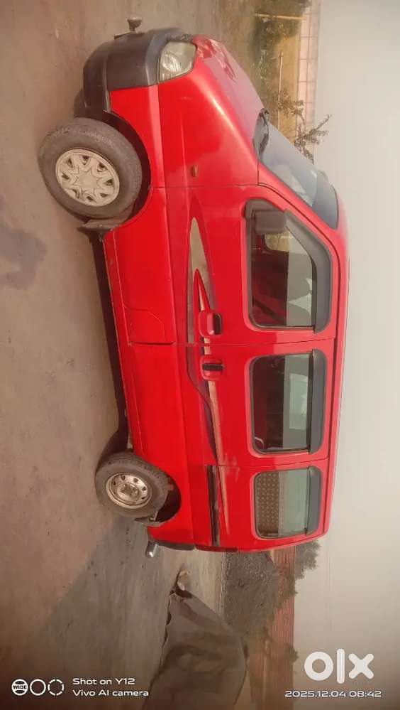 Maruti Suzuki Eeco 2011 Petrol 116000 Km Driven