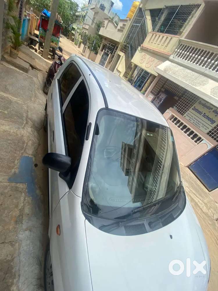 2011 Hyundai Santro Drive