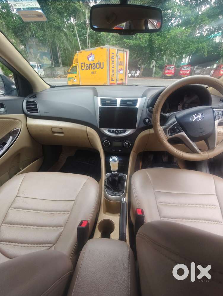 Hyundai Verna Fluidic 1.6 Vtvt Sx, 2011, Diesel