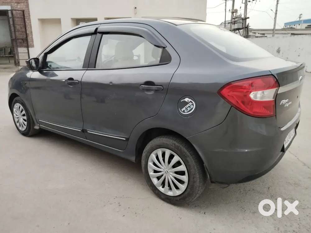 Ford Aspire Titanium Blu 2018