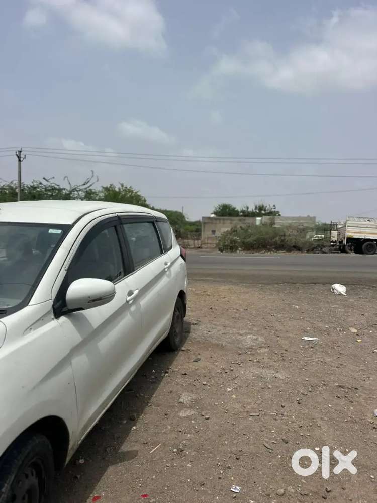 Ertiga Vxi Cng Maruti Suzuki 2022