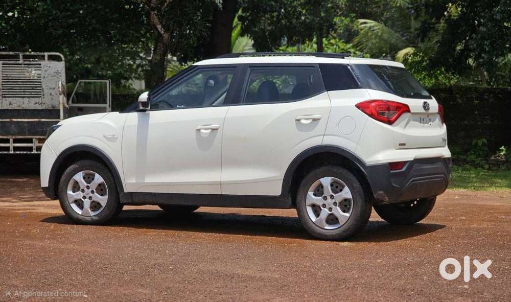 Mahindra Xuv300 W6 Amt Diesel, 2023, Diesel