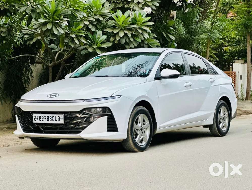 Hyundai Verna, 2023, Petrol