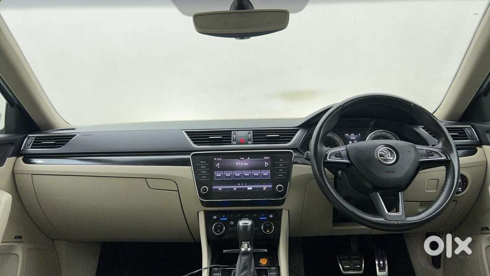 Skoda Superb Lk 1.8 Tsi At, 2018, Petrol