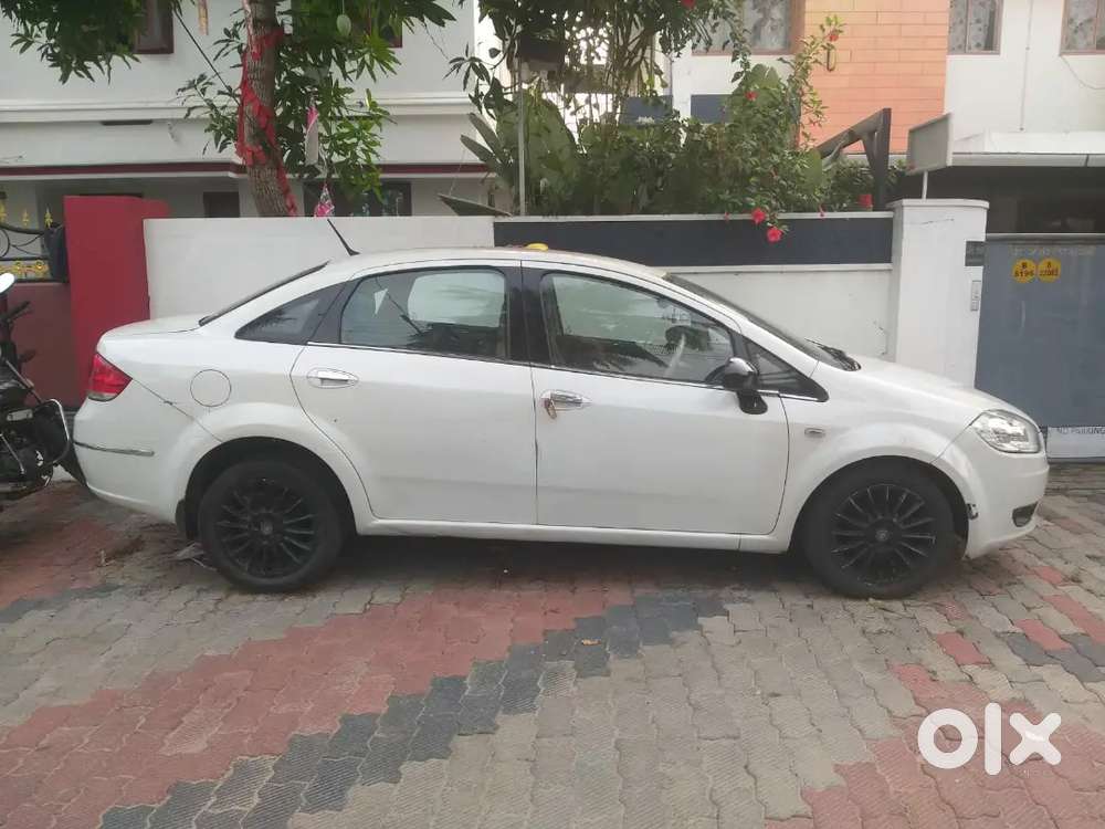 Fiat Linea 2012 Diesel 70000 Km Driven