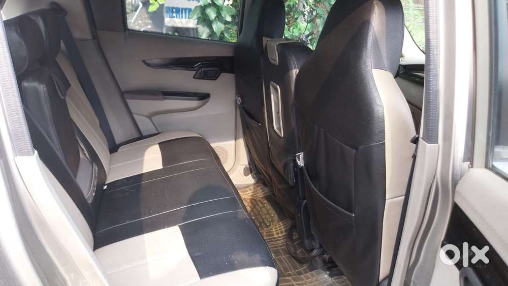 Mahindra Kuv 100 Mfalcon G80 K8, 2016, Petrol