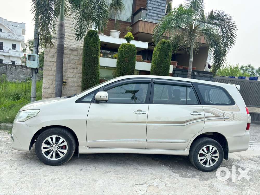 Toyota Innova Diesel Manual 2015 Z Special Leather Interior