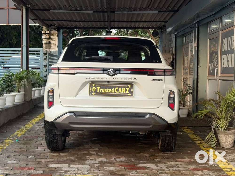Maruti Suzuki Grand Vitara 1.5 Zeta Smart Hybrid At, 2026, Petrol