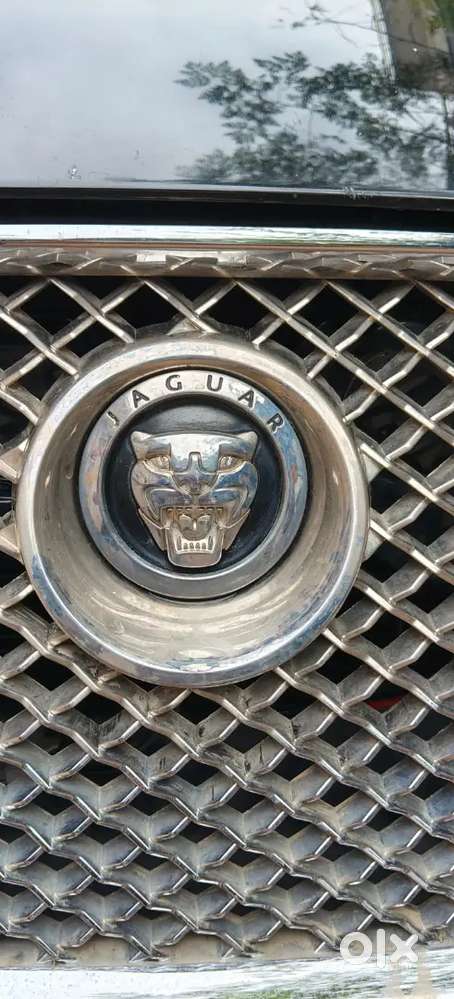 Jaguar Xf Diesel Automatic 2010 150000 Km Driven