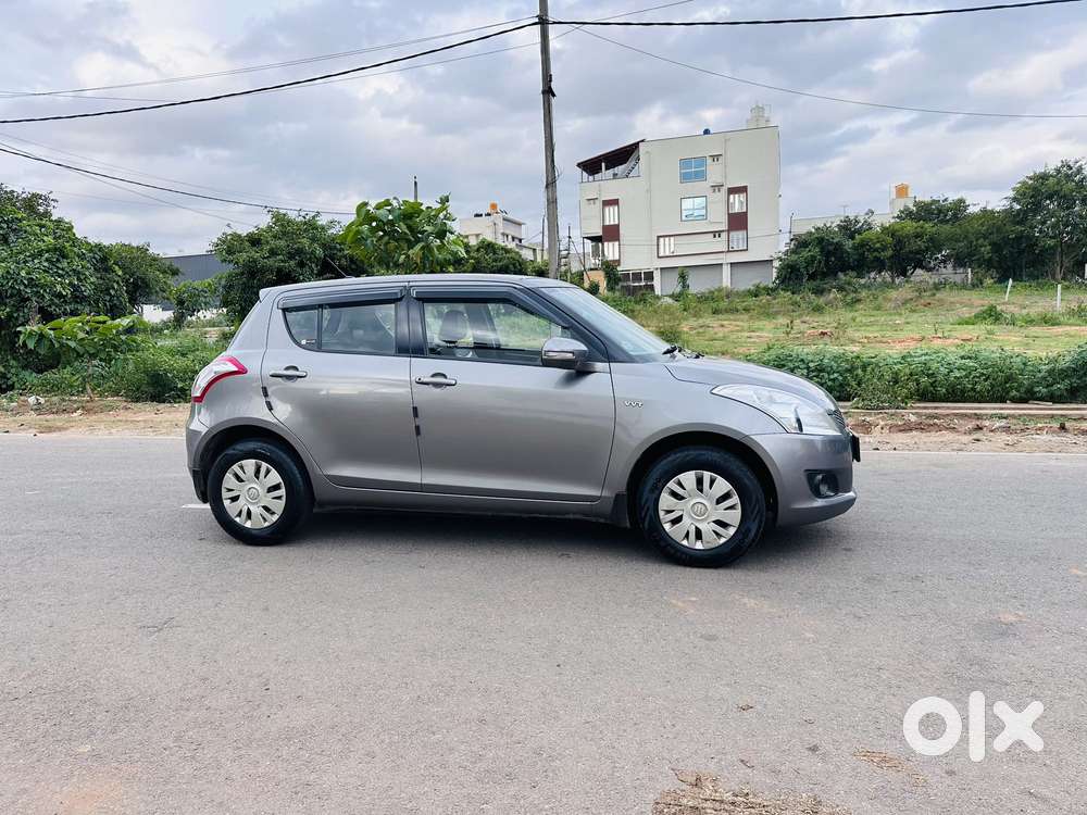Maruti Suzuki Swift Vxi Optional, 2013, Petrol