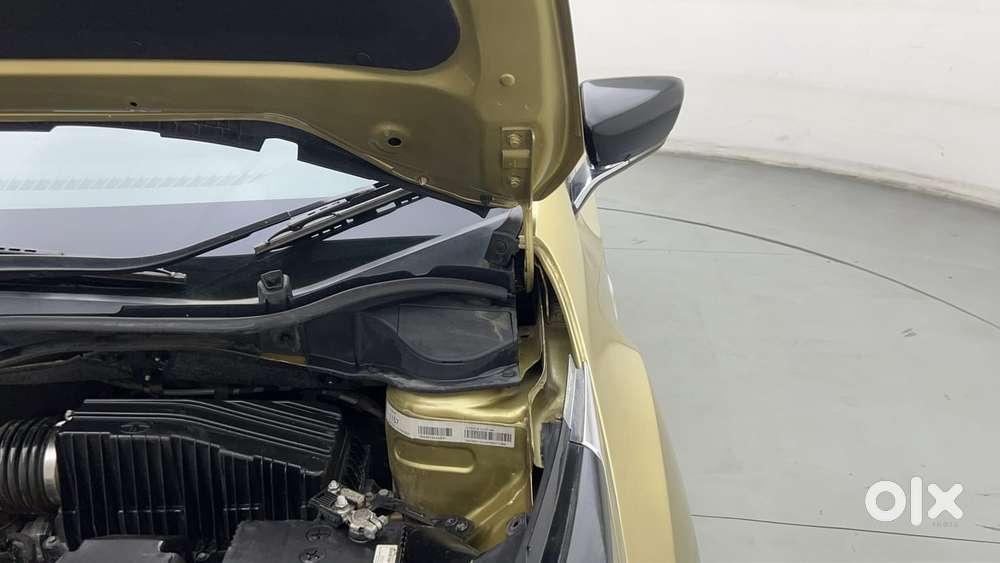 Tata Altroz Xz, 2020, Petrol