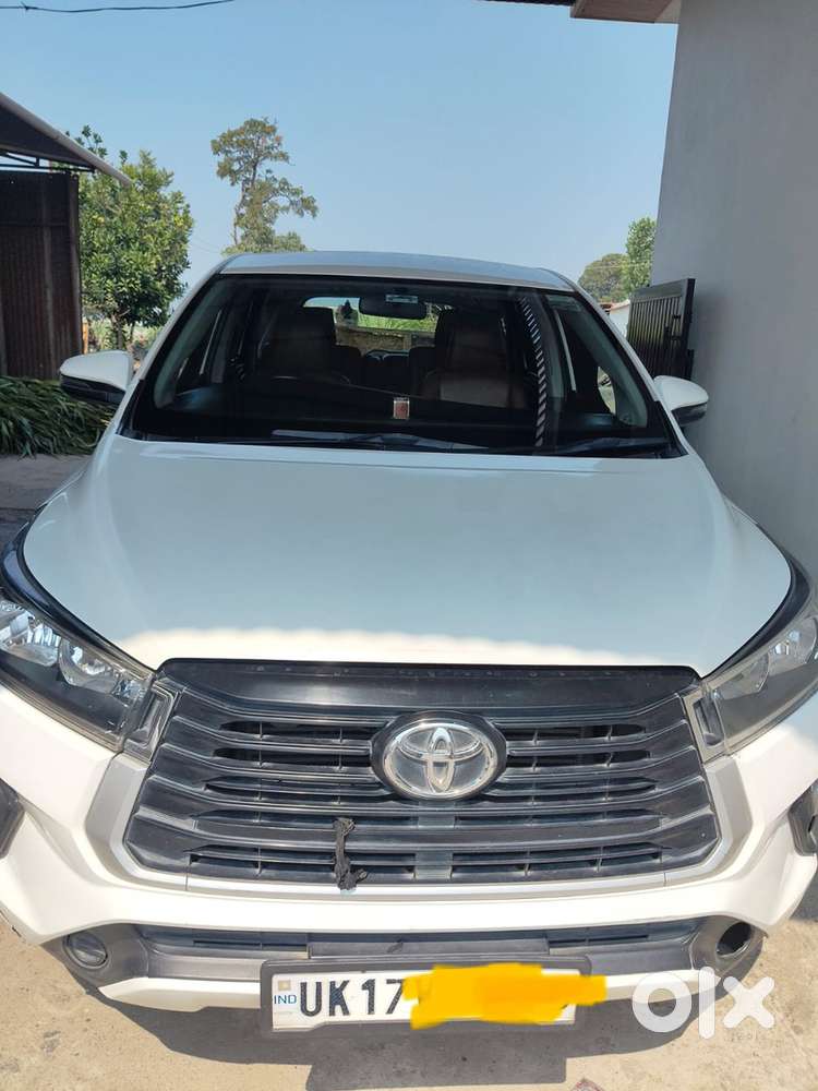 Toyota Innova Crysta Diesel 2022