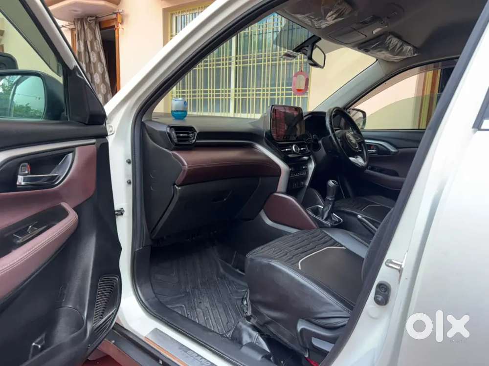 Maruti Grand Vitara Cng Zeta Top Variant In Showroom Condition