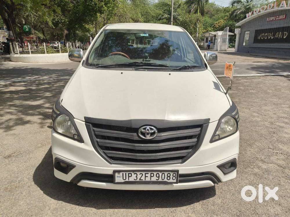 Toyota Innova 2.5 G (diesel) 8 Seater, 2014, Diesel