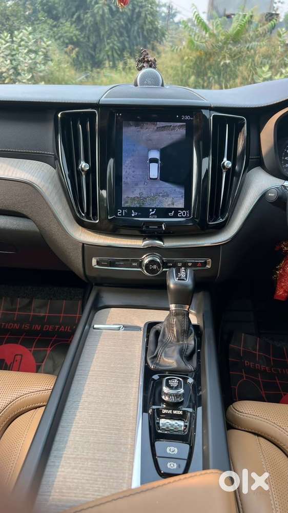 Volvo Xc60 D5 Awd Automatic, 2019, Diesel