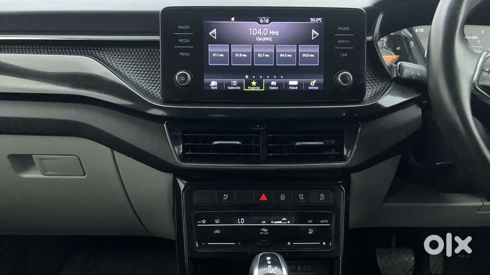 Skoda Kushaq Style 1.0l Tsi At, 2023, Petrol
