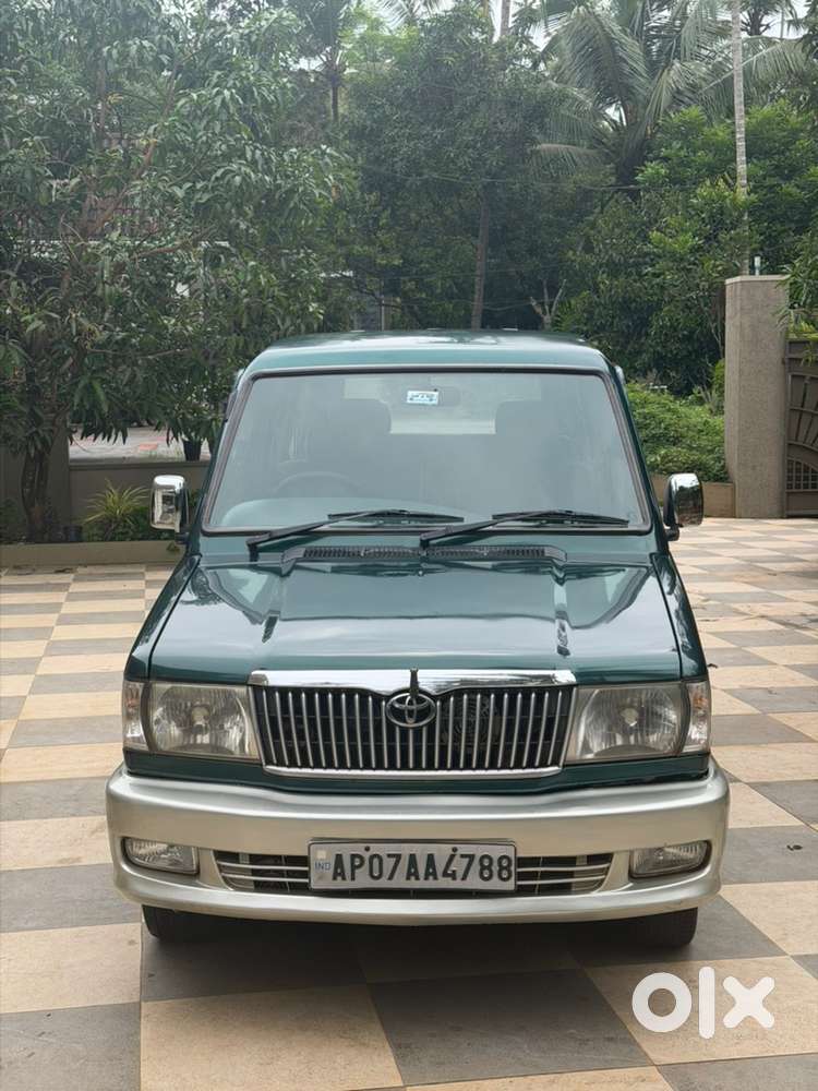 Toyota Qualis Rs Diesel 2004