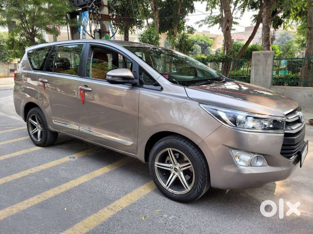 Toyota Innova Crysta 2.4 G Mt, 2019, Diesel