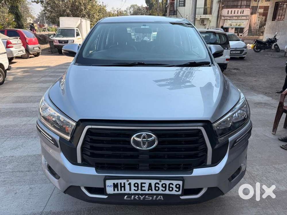 Toyota Innova Crysta Diesel Car 2023