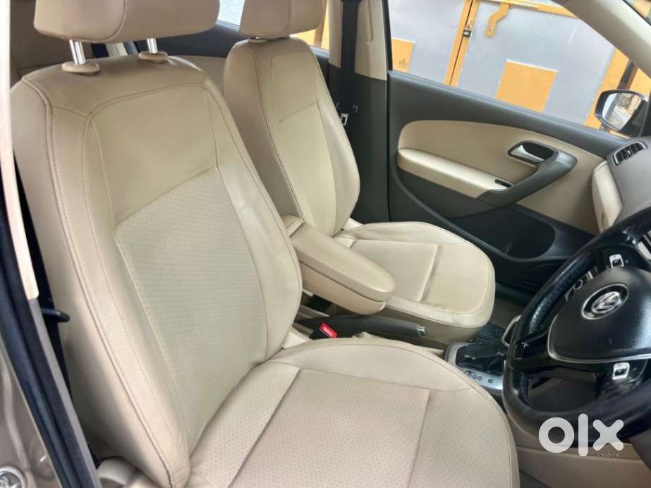 Volkswagen Vento 1.2 Tsi Highline Plus At, 2016, Petrol