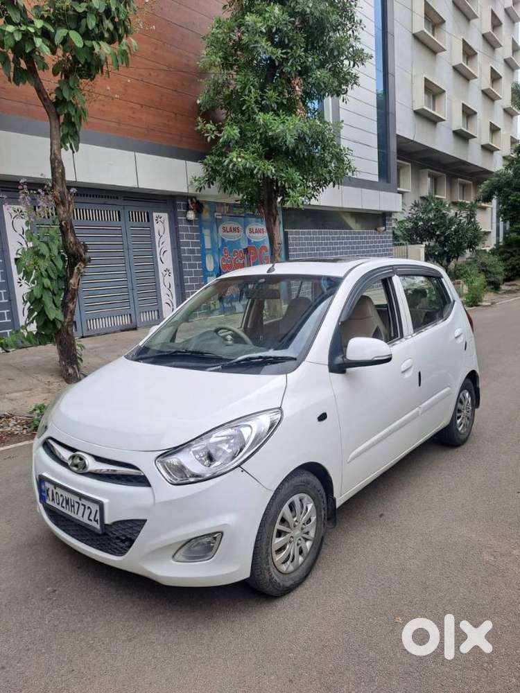 Hyundai I10 Asta 1.2 At Kappa2 With Sunroof, 2013, Petrol