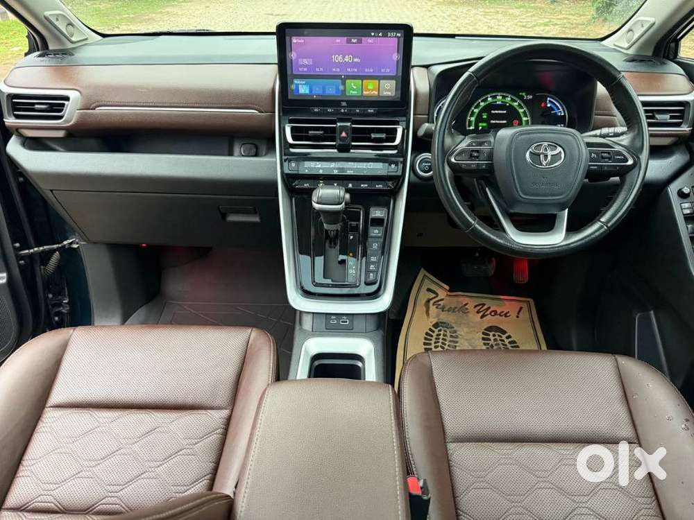 Toyota Innova Hycross 2.0 Zx Hybrid 7 Str, 2024, Petrol