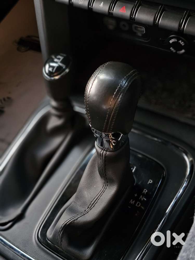 Mahindra Thar Petrol 2021