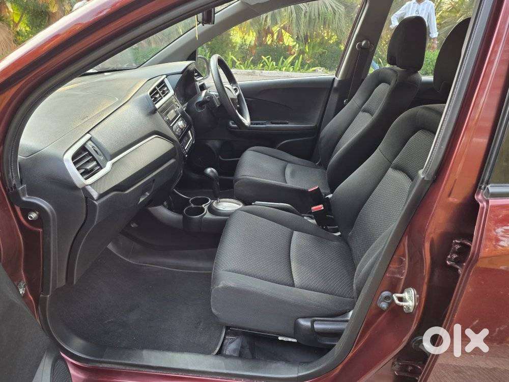 Honda Br-v Style Edition V Cvt, 2016, Petrol