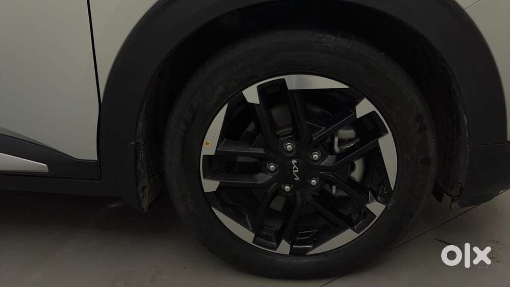 Kia Carens Clavis Htk, 2025, Petrol