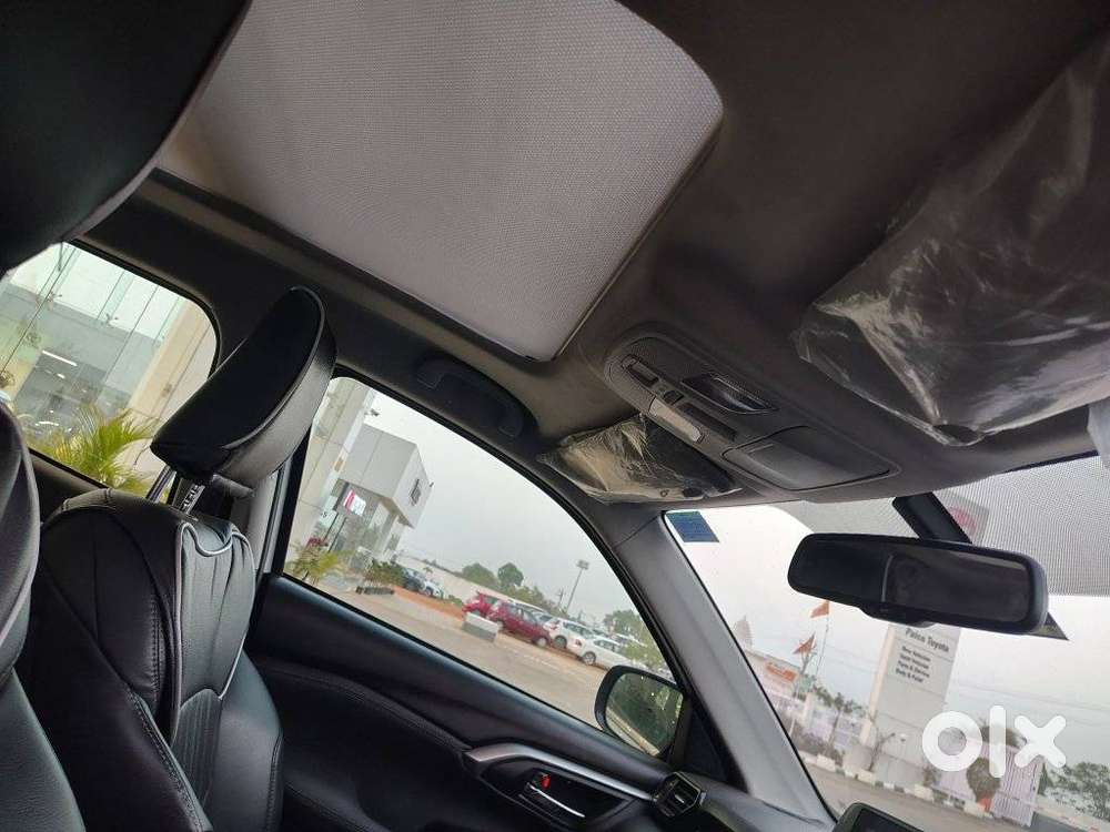 Toyota Urban Cruiser Hyryder 1.5 V Neo Drive, 2024, Petrol