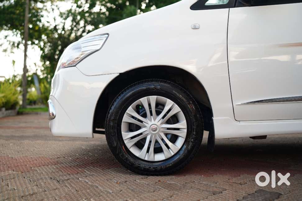 Toyota Innova 2.5 G (diesel) 7 Seater, 2012, Diesel