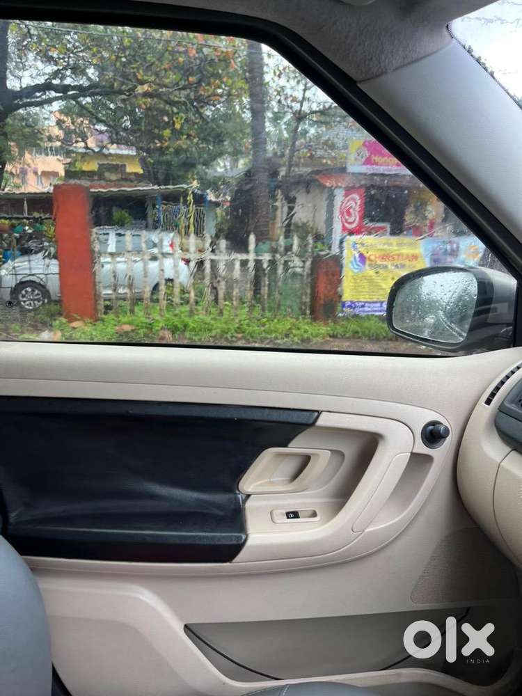 Skoda Fabia 2011 Petrol 110000 Km Driven