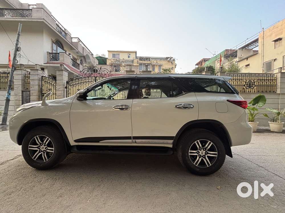 Toyota Fortuner 4x2 At 2.8 Diesel, 2018, Diesel