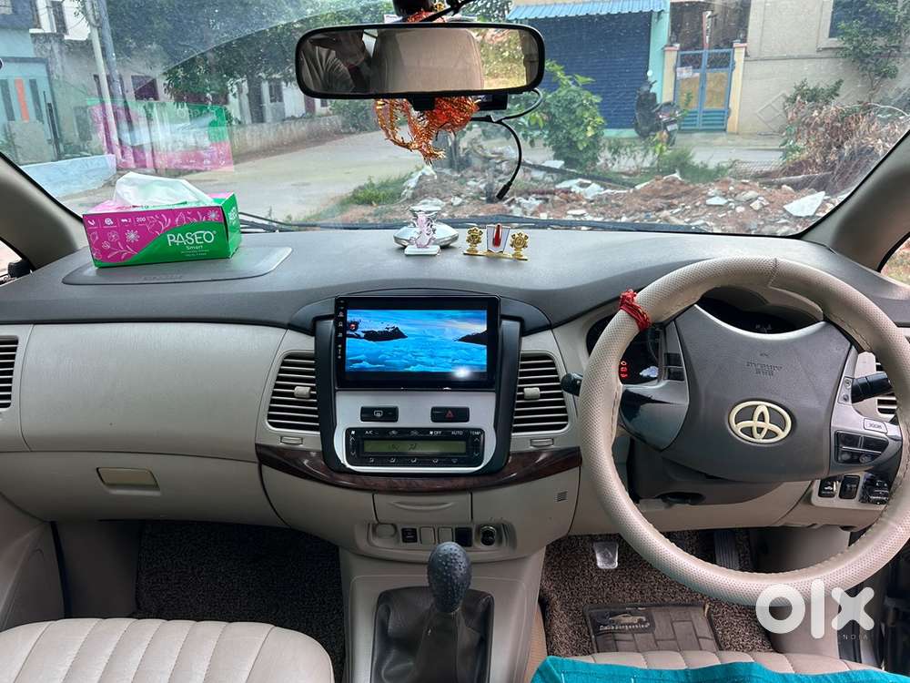 Toyota Innova Diesel 2012
