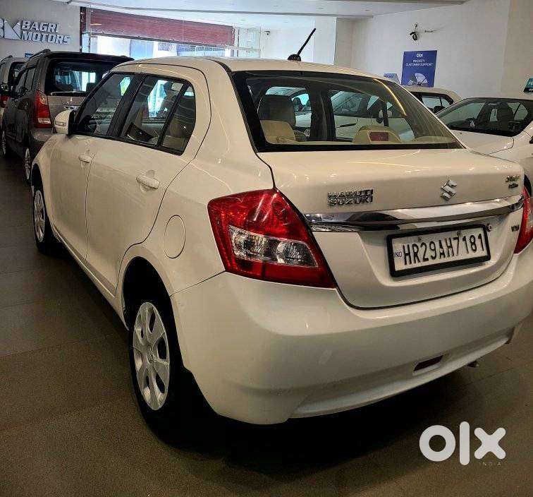 Maruti Suzuki Dzire 1.2 Vxi Cng, 2015, Petrol