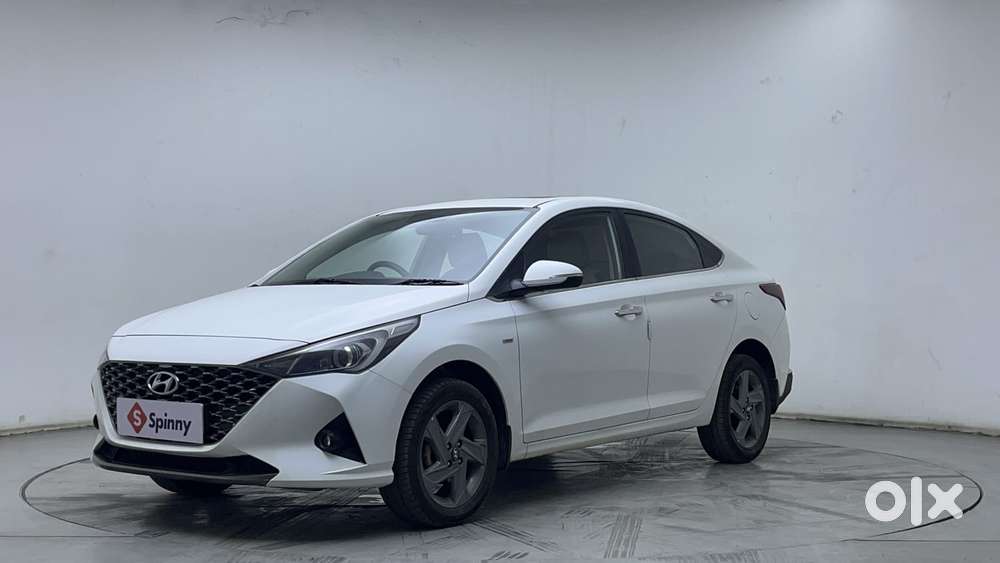 Hyundai Verna 1.5 Sx Vtvt Ivt, 2020, Petrol