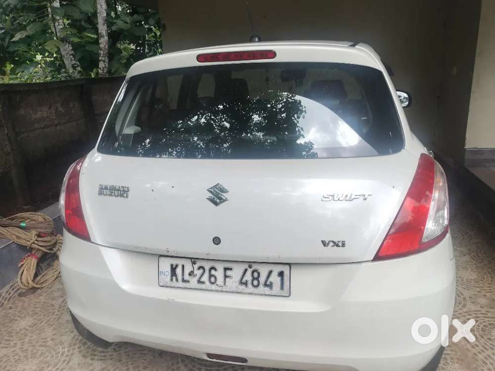 Maruti Suzuki Swift 2015