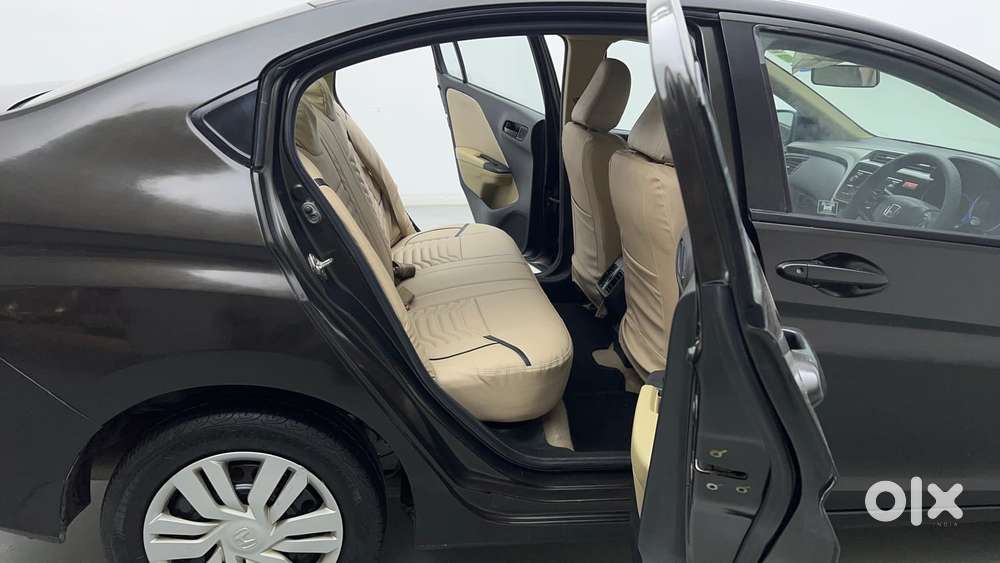 Honda City I-vtec Sv, 2015, Petrol