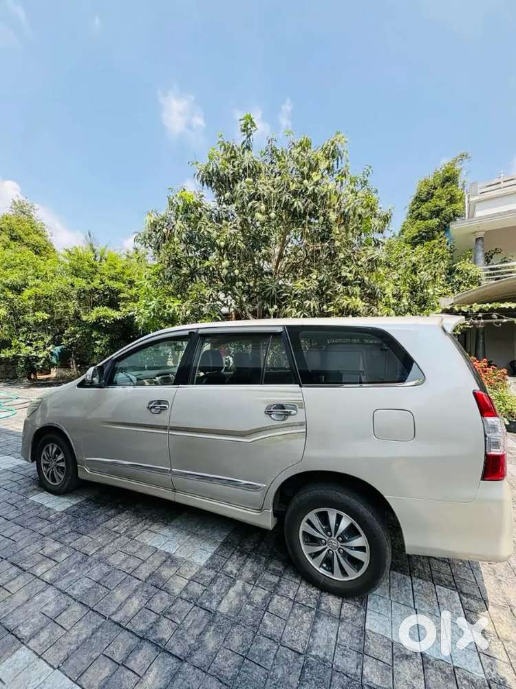 Toyota Innova 2015 Petrol Good Condition