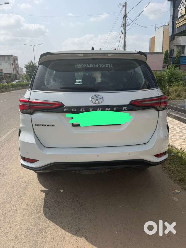 Toyota Fortuner Legender 4x2 At 2.8, 2024, Diesel