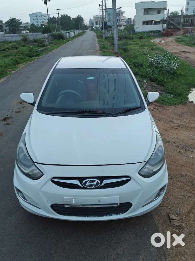 Hyundai Verna Diesel 2014 Manual