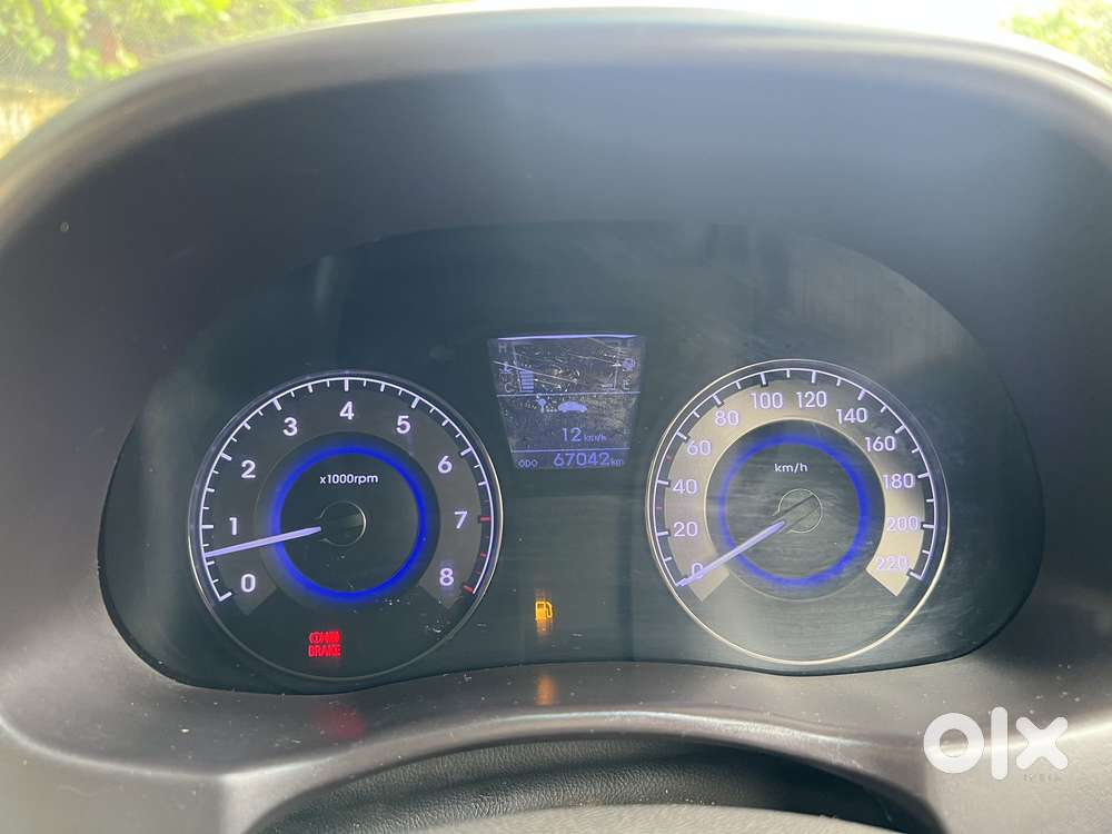 Hyundai Fluidic Verna, 2015, Petrol