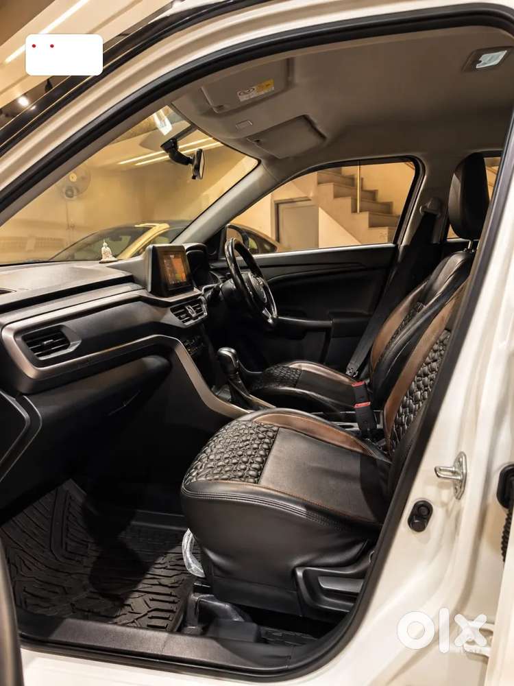 Maruti Suzuki Brezza Vxi At, 2024, Petrol