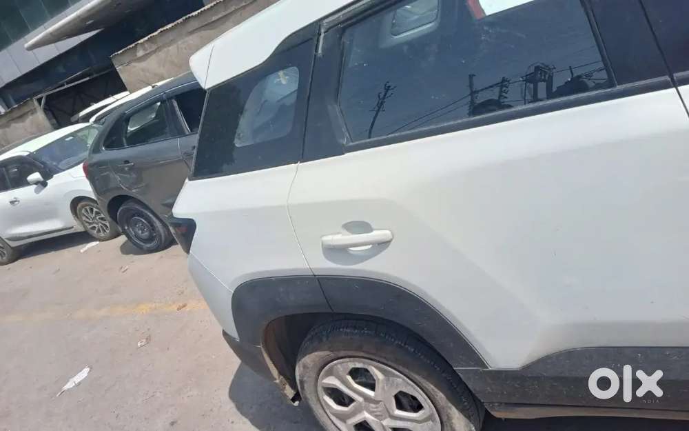 Maruti Brezza Lxi 2025