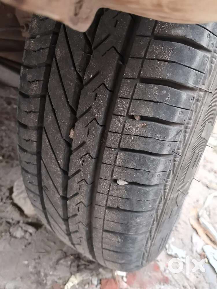 2014 Maruti Omni Alloy Wheels