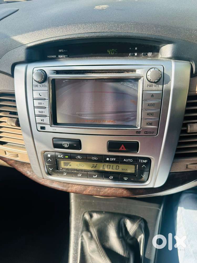 Toyota Innova 2.5 Vx 7 Str, 2015, Diesel