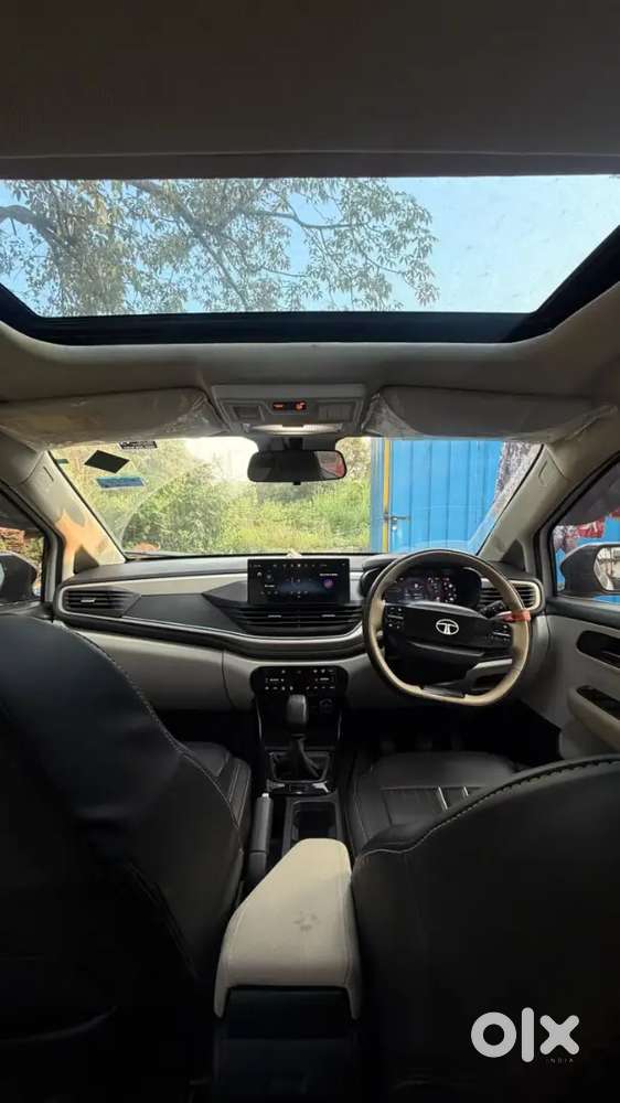 Tata Altroz 2026 Petrol + Cng Top Model